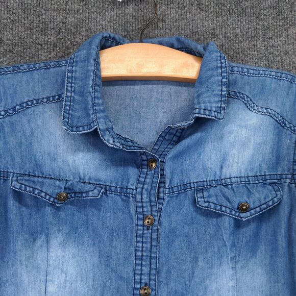 I Joah Denim Button Up Womens Medium Long Sleeve Blue Faux Pocket Polyester - Picture 3 of 12
